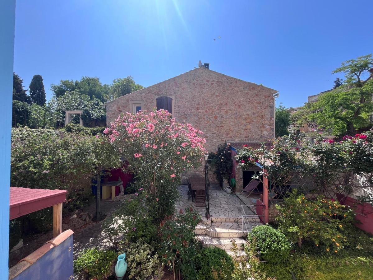 Abri Du Vent, Chambres Et Appartements Fitou Exterior foto